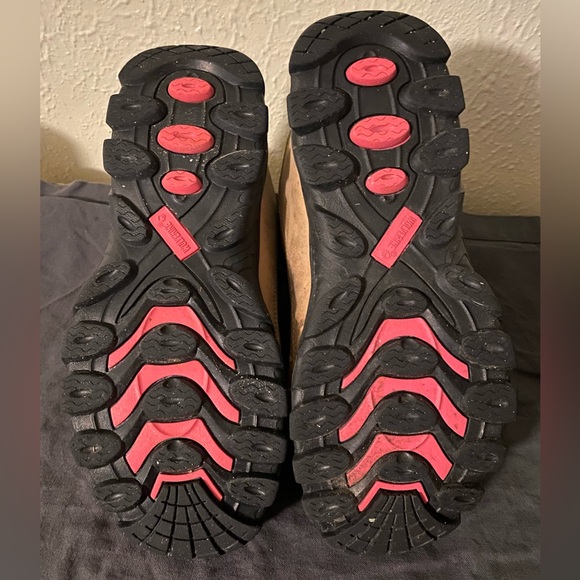 Wolverine Women's Waterproof Boots - Tan and Black - Picture 5 of 8